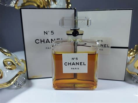 vintage chanel no 5 extrait london new york montreal